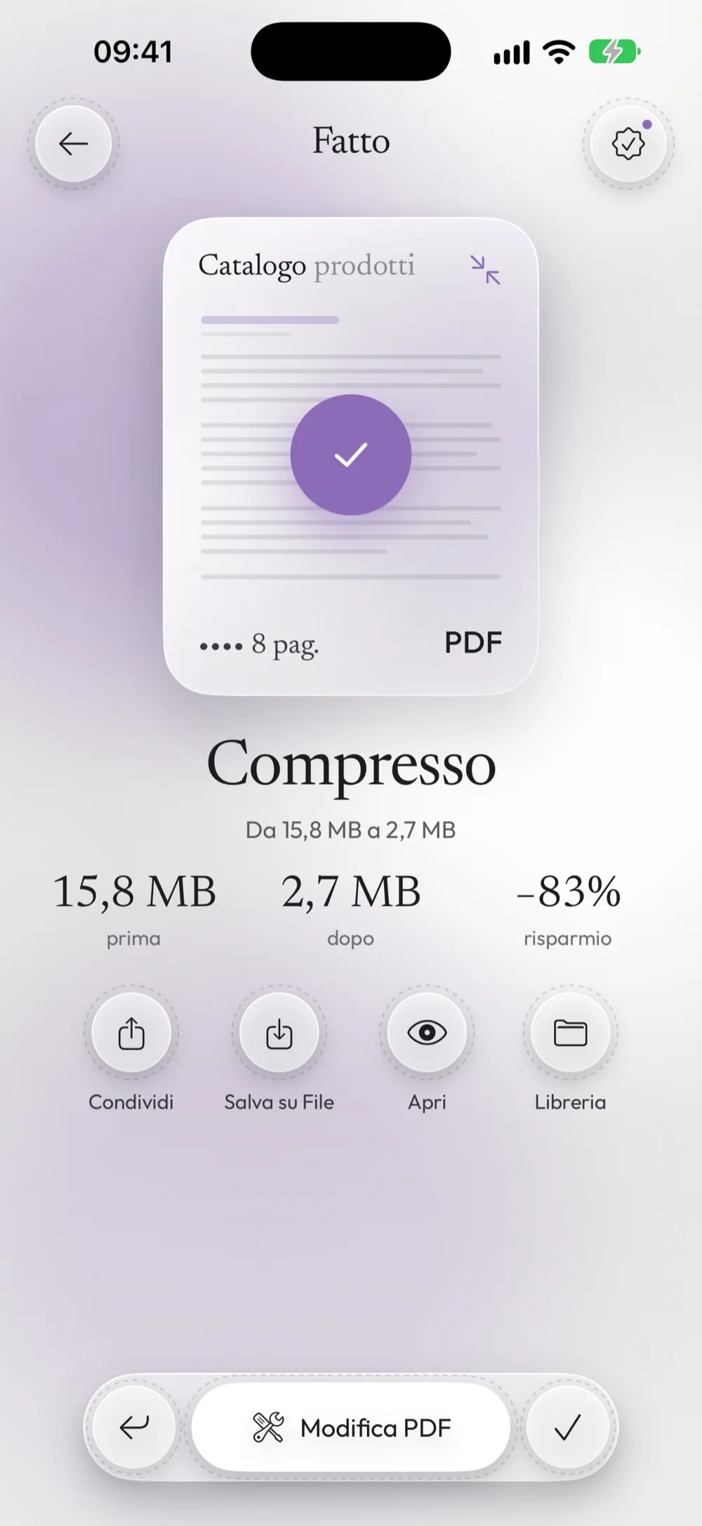 Compresso: da 15,8 MB a 2,7 MB, con Condividi, Salva su File e Apri